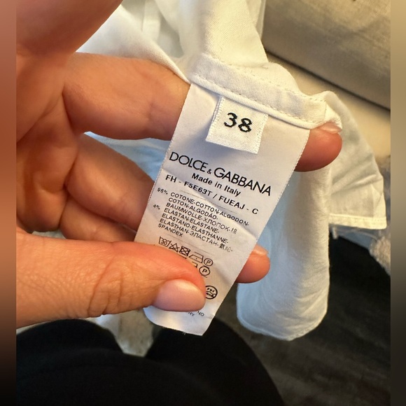 ❌SOLD❌Dolce & Gabbana button up - Picture 2 of 2